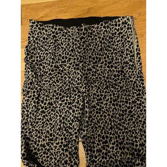 A New Day women's leopard print elastic waist with side zip skinny dress pants 4 - Picture 3 of 9